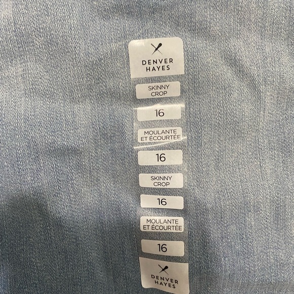 Denver Hayes Cropped Jeans - Picture 4 of 4